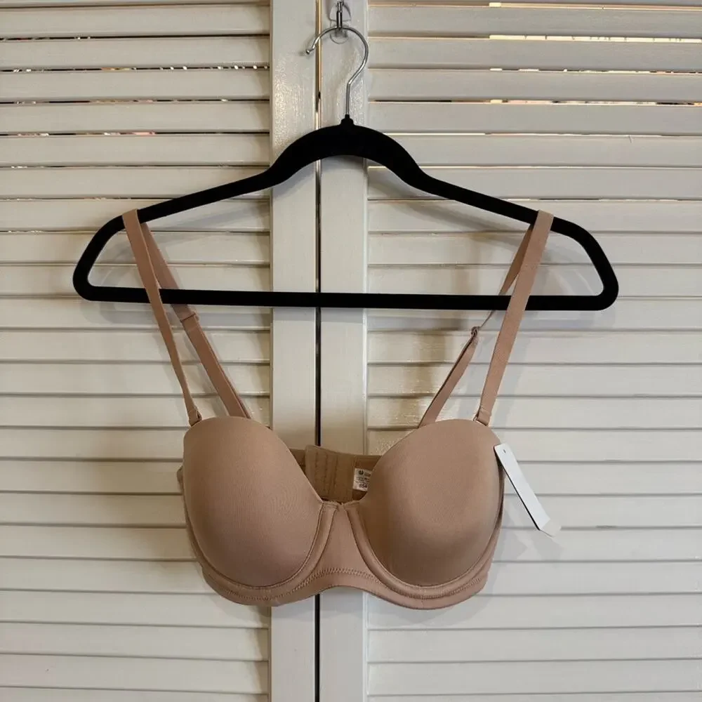 NWT NEW Wacoal Nude Bra with Underwire 32C
